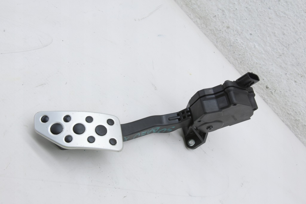фото №1, Subaru xv ii 2.0 гибрид g5 lift педаль потенциометр газа