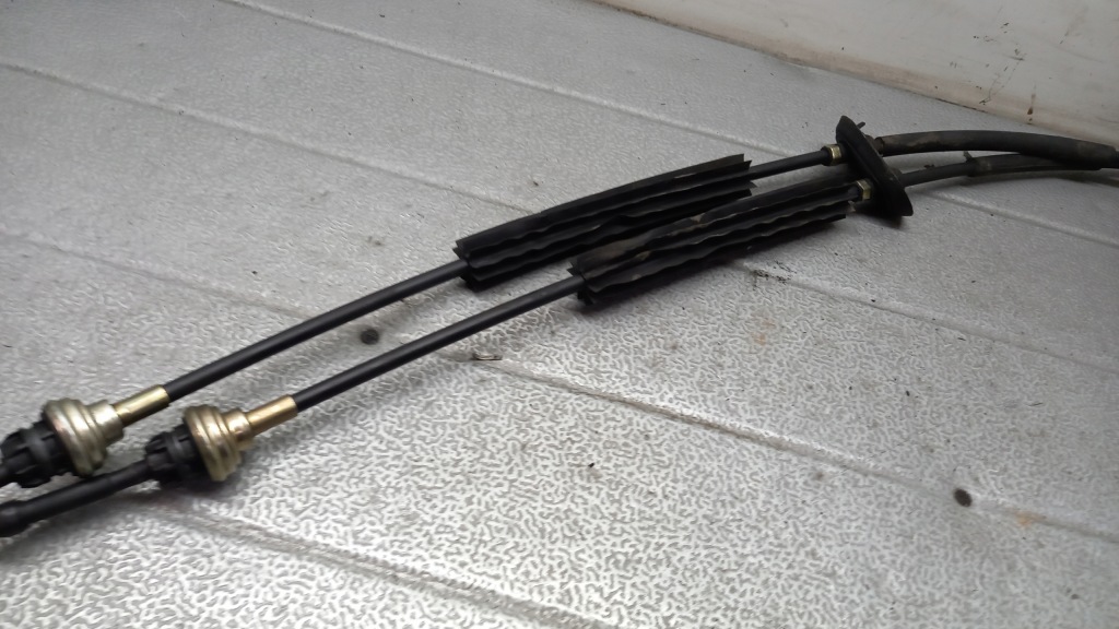 Трос перемикання передач mercedes benz a w168 99r Недорого