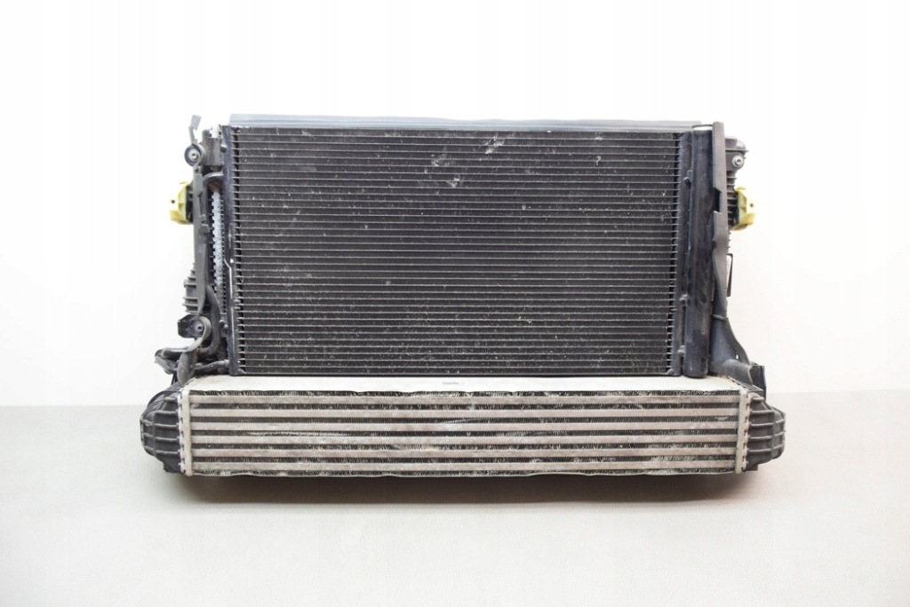 Комплект радіатор audi a1 8x1, 8xk 5q0959455am 1.4l бензиновий 136kw 2014 Київ