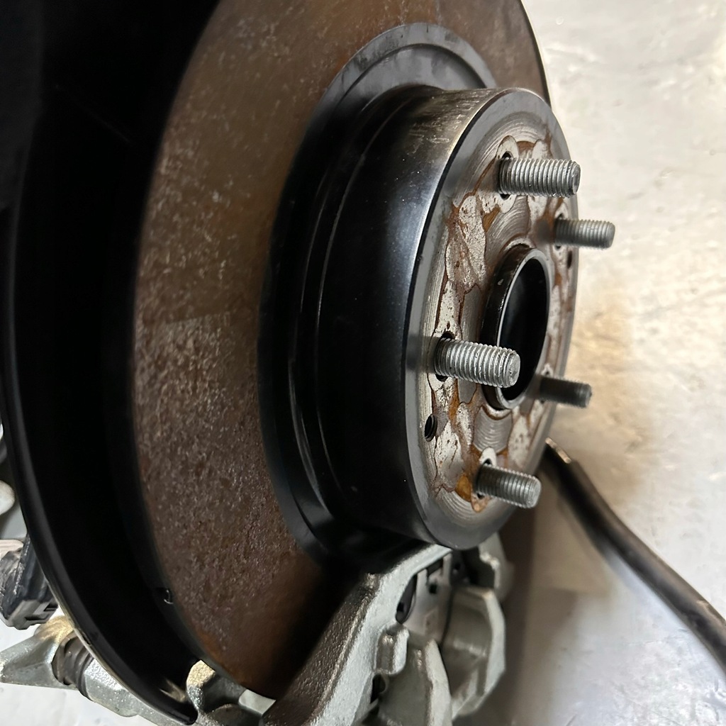 фото №12, Toyota yaris cross правая поворотный кулак задняя oś ступица подвеска задняя балка