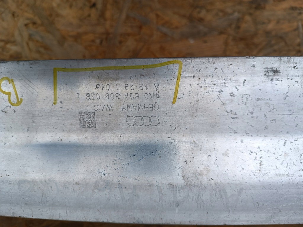 фото №4, Audi a6 c8 балка бампера задняя 4k0807309