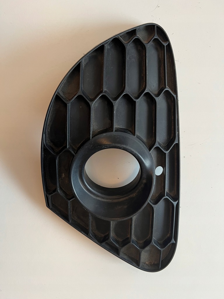 фото №1, Alfa romeo giuliet решётка бампера левая