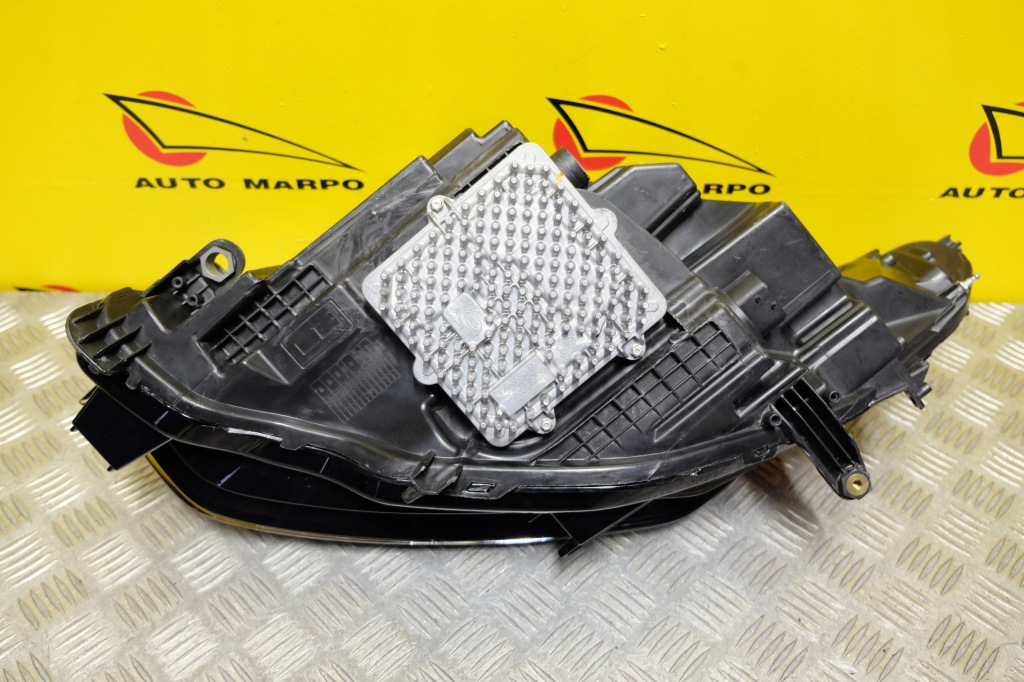 Land rover discovery sport l550 2020- фара фара mid led правий америка Доставка