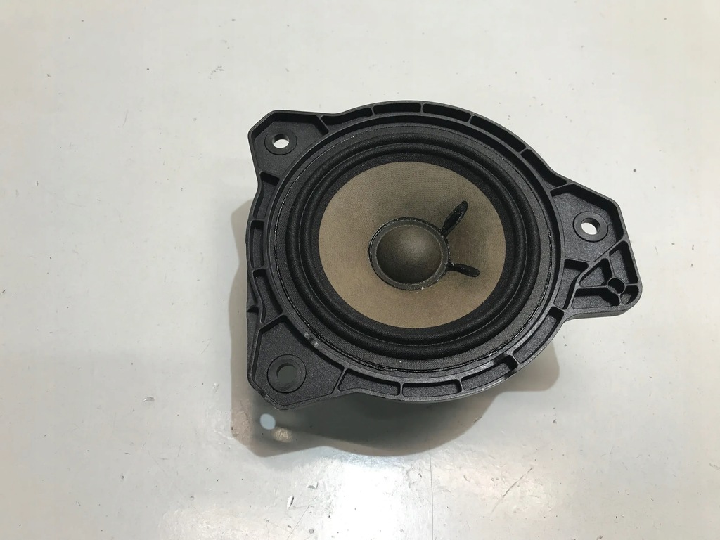 фото №1, Volvo xc40 динамік консолі центральний 31456870