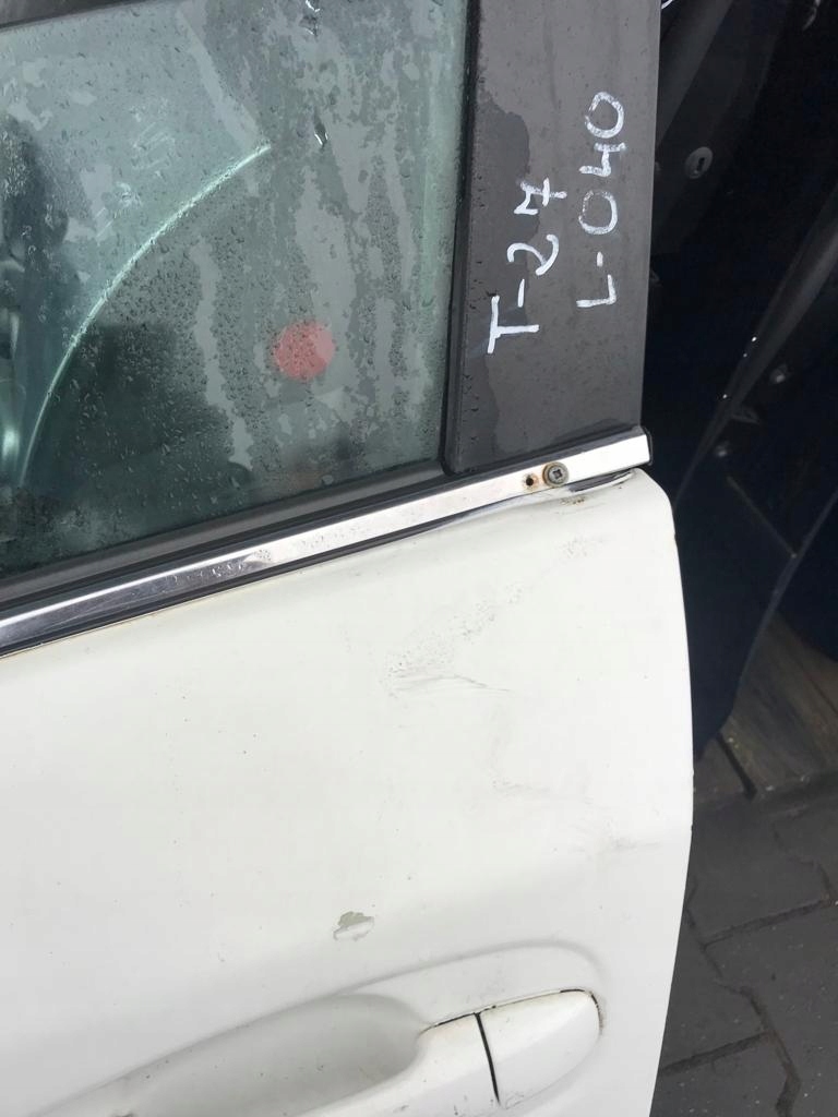 фото №7, Двері лівий перед toyota avensis t27 040