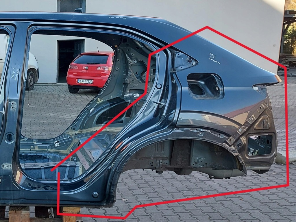 фото №1, Honda hr-v iii ehev, 2022r. чверть крила лівий задня