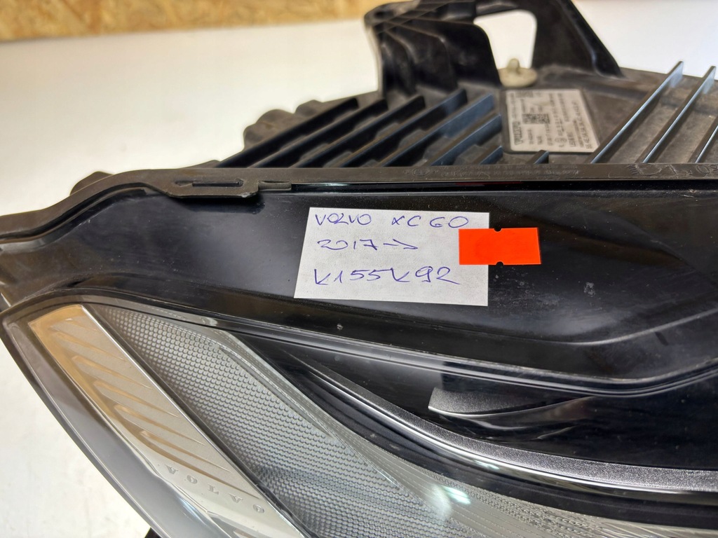 фото №7, Volvo xc60 2018 лампи передні