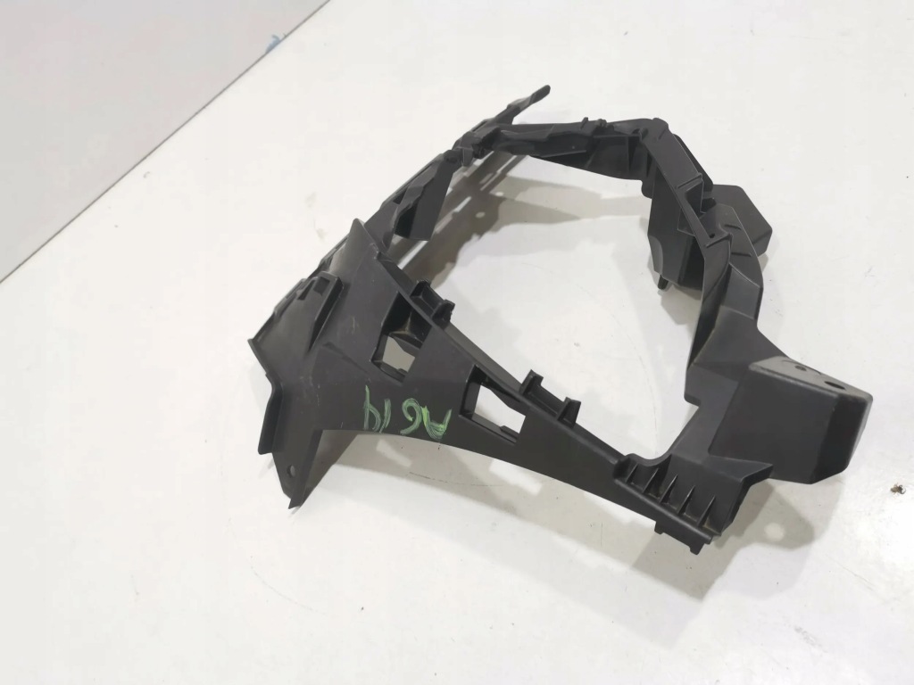 фото №1, Volkswagen taigo 2g7 направляющая кронштейн противотуманной фары перед