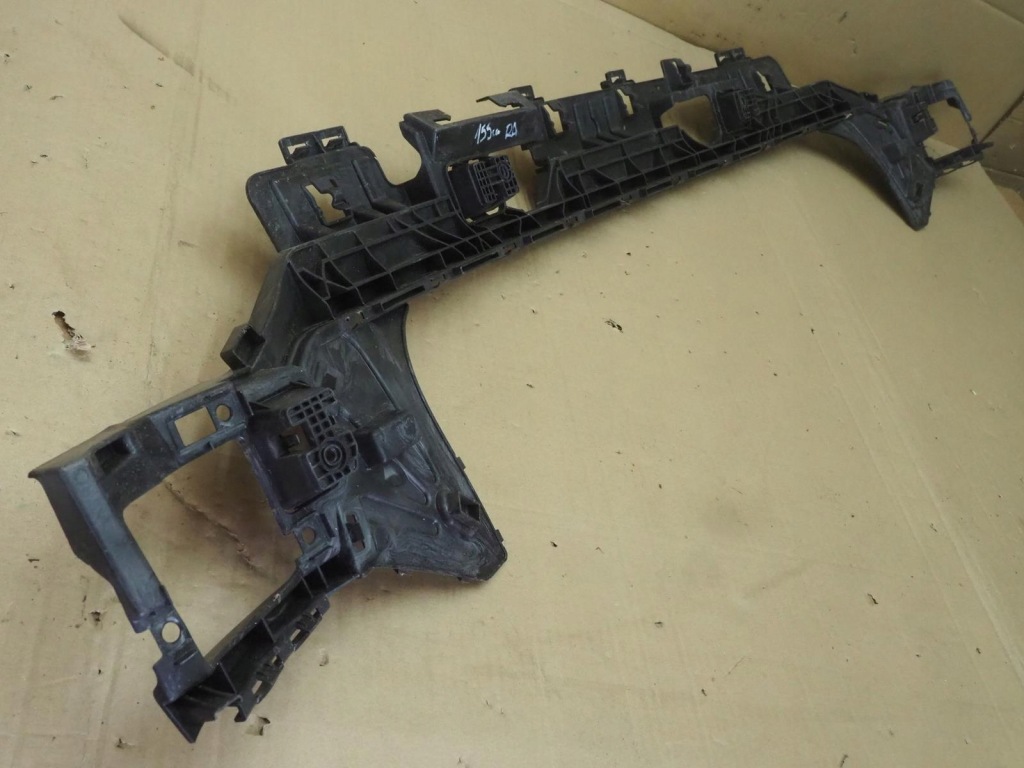 фото №13, Направляющая бампера заднего audi q2 81a 81a807385a