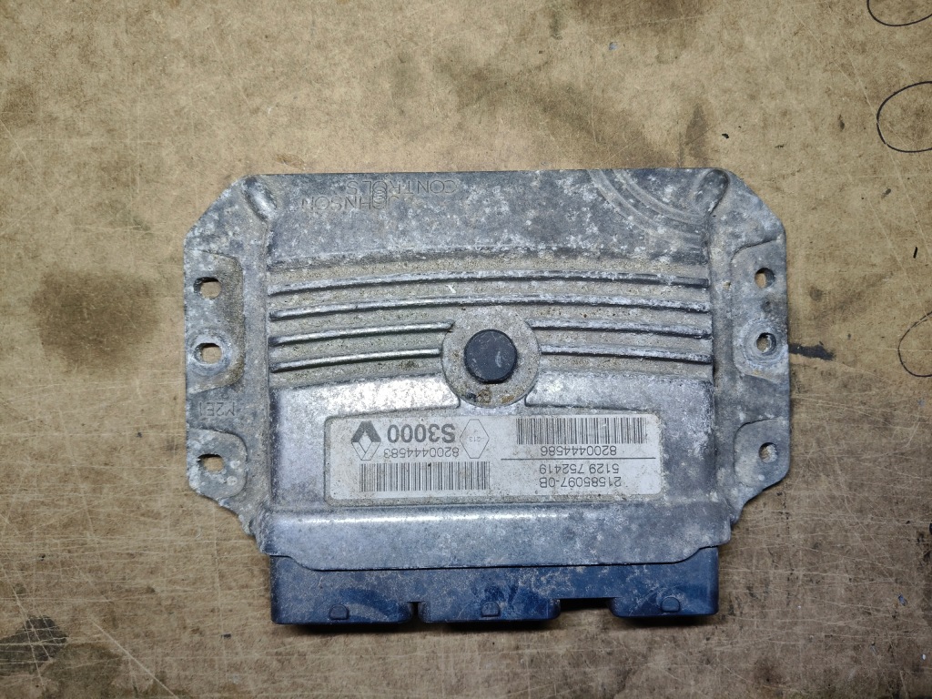 фото №1, Бортовий комп'ютер 8200444583 21585097-0b renault laguna gt 204