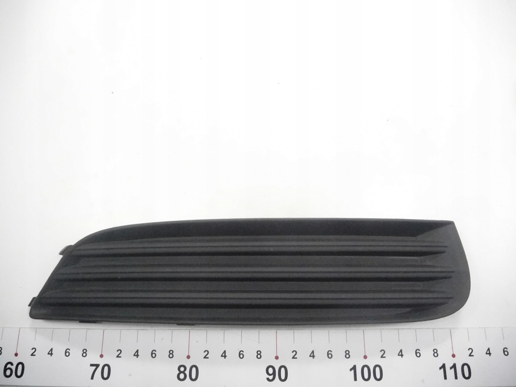 Решётка  решётка бампера правый  перед opel insignia a оригинальный номер 6400653 Киев