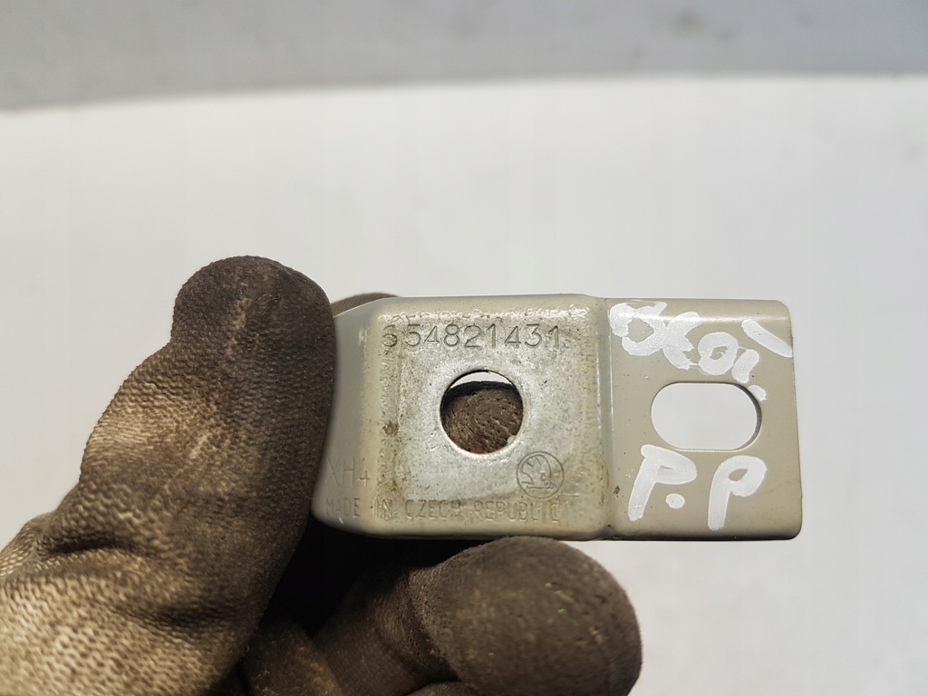 фото №8, Skoda scala кронштейн кронштейн крыла правое