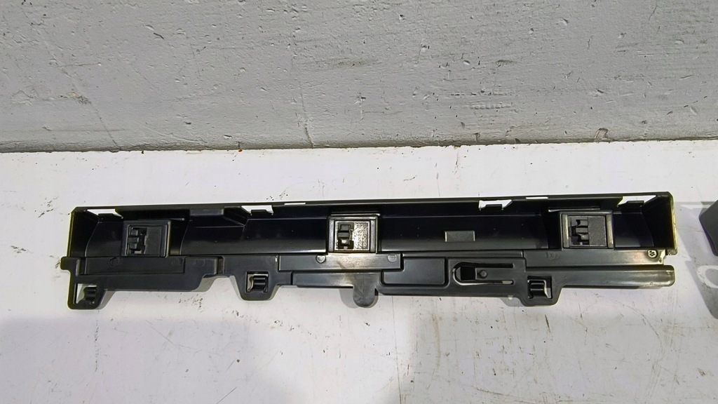 фото №9, Кронштейн порог bmw 3 f30, f80 51777256920 2.0l дизель 2014