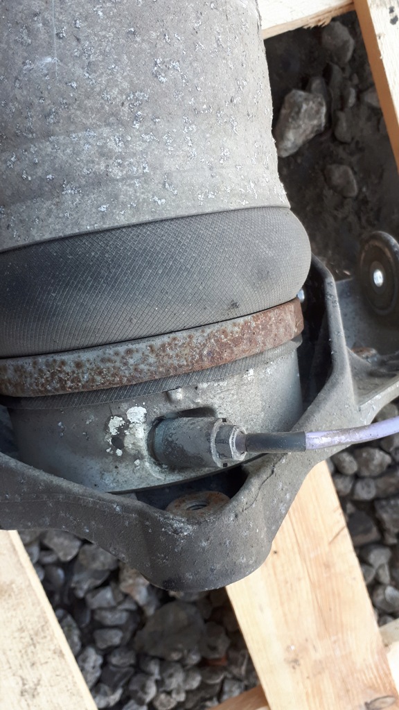 фото №15, Q7 4l амортизатор пневматичний пневмоподушка лівий перед