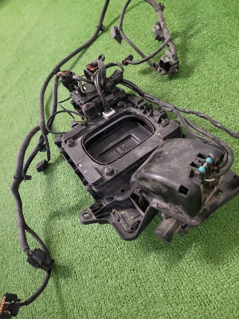 фото №9, Hyundai kona ev electric заглушка крышка разъём зарядки решётка радиатора жгут