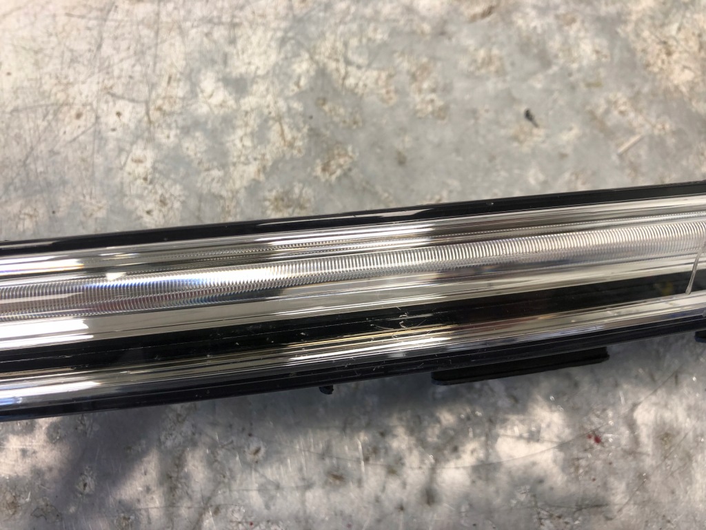 Фара поворотник led drl левый porsche cayenne 7p5941181j Недорого