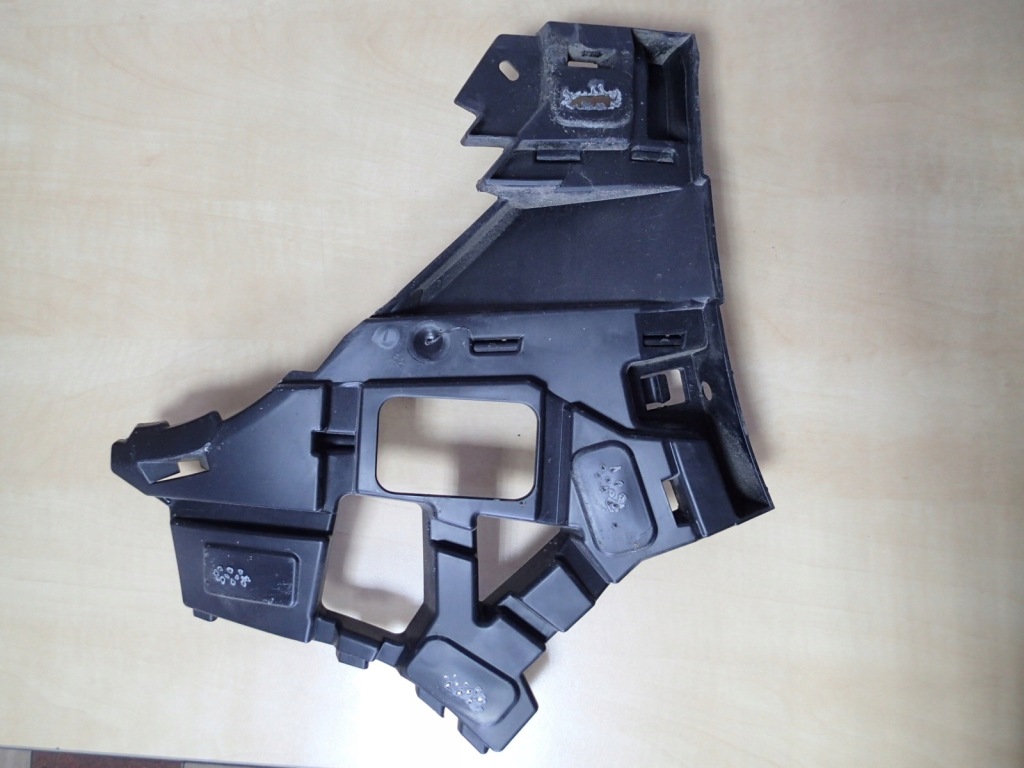 фото №1, Megane iv направляющая бампера перед правый 960164119r