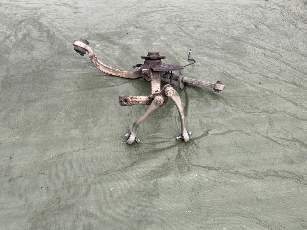 фото №5, Audi a4 b6 b7 важелі поворотний кулак важіль ступиця ліва 8e0407241b