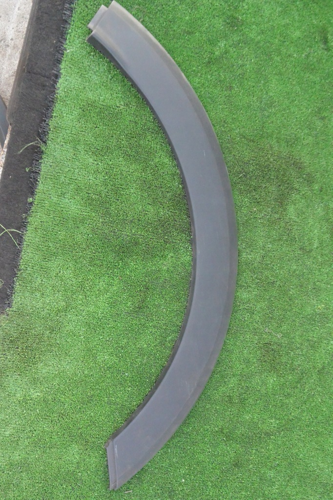 фото №1, Opel crossland x молдинг крила права задня