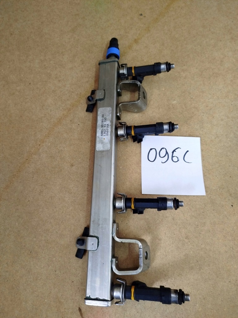 фото №2, Молдинг впрыскная mazda 6 6m8g-9d280-aa