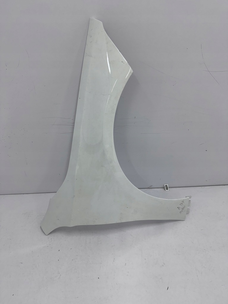 фото №1, Mercedes a klasa w177 a177 крила правий перед