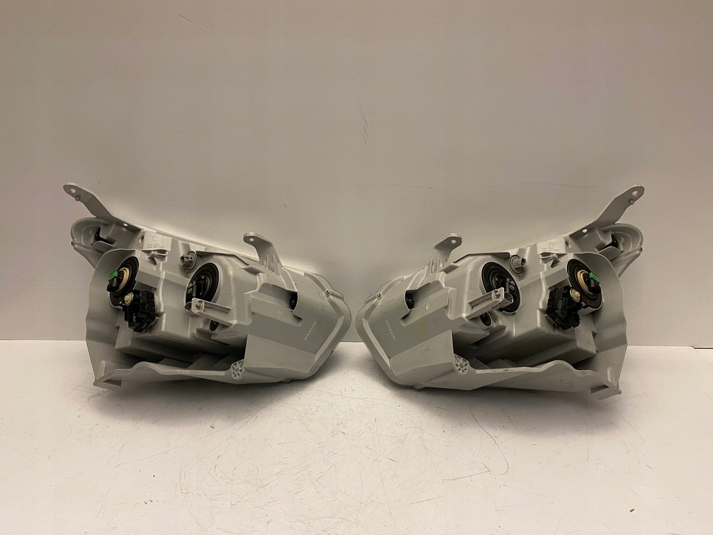 фото №13, Isuzu dmax lift комплект лампа перед