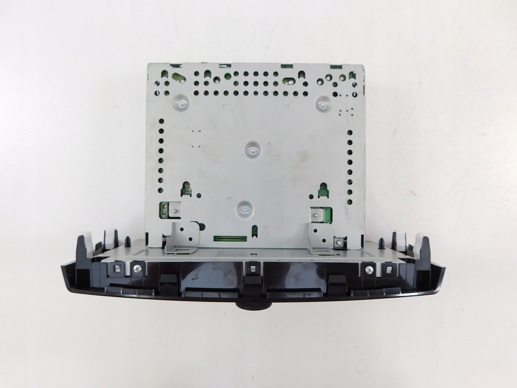 фото №6, Mitsubishi space star ii радио