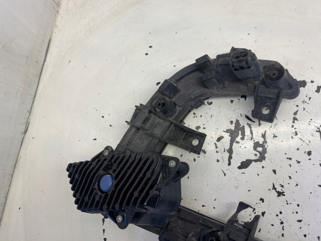 Купить Vw e-up фонарь  led drl правый перед 12e941056b