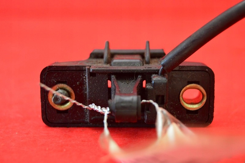 фото №3, Замок крышки задняя багажника renault safrane lift 96-00