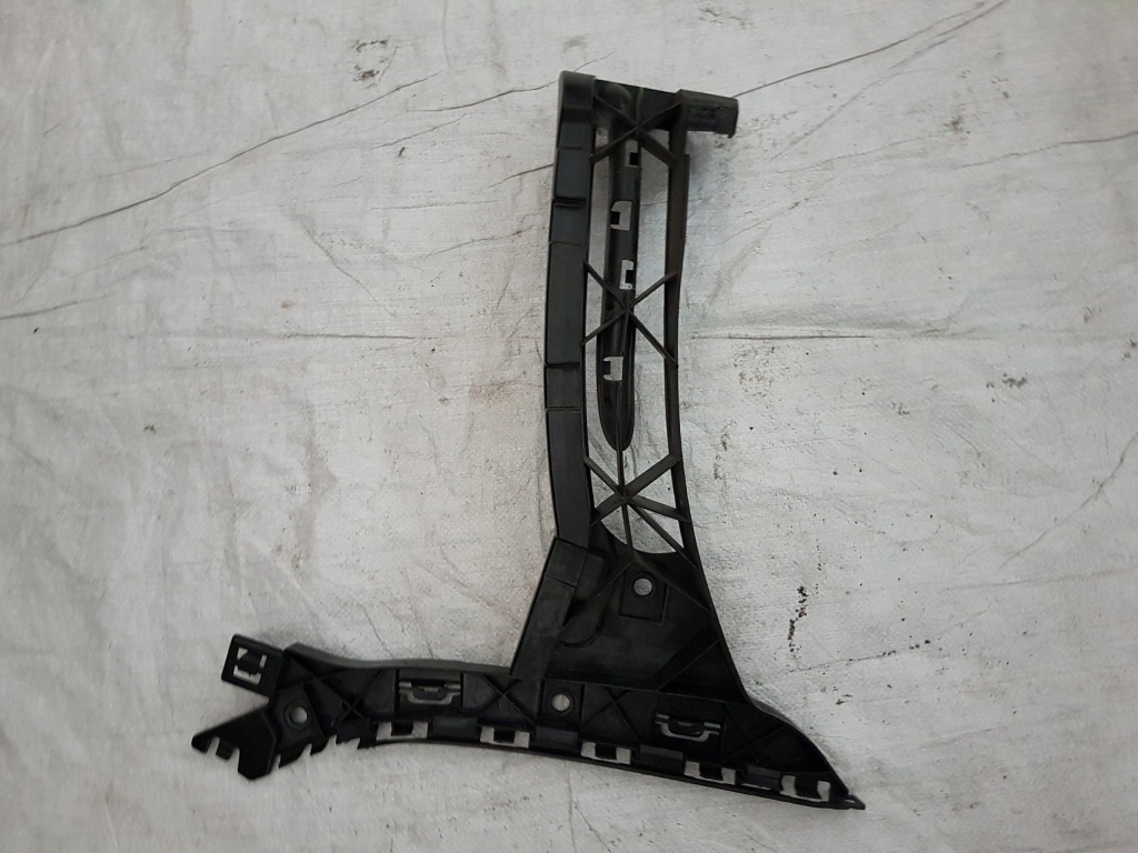 Купити Mercedes w238 напрямна бампера правий задній a2388854200