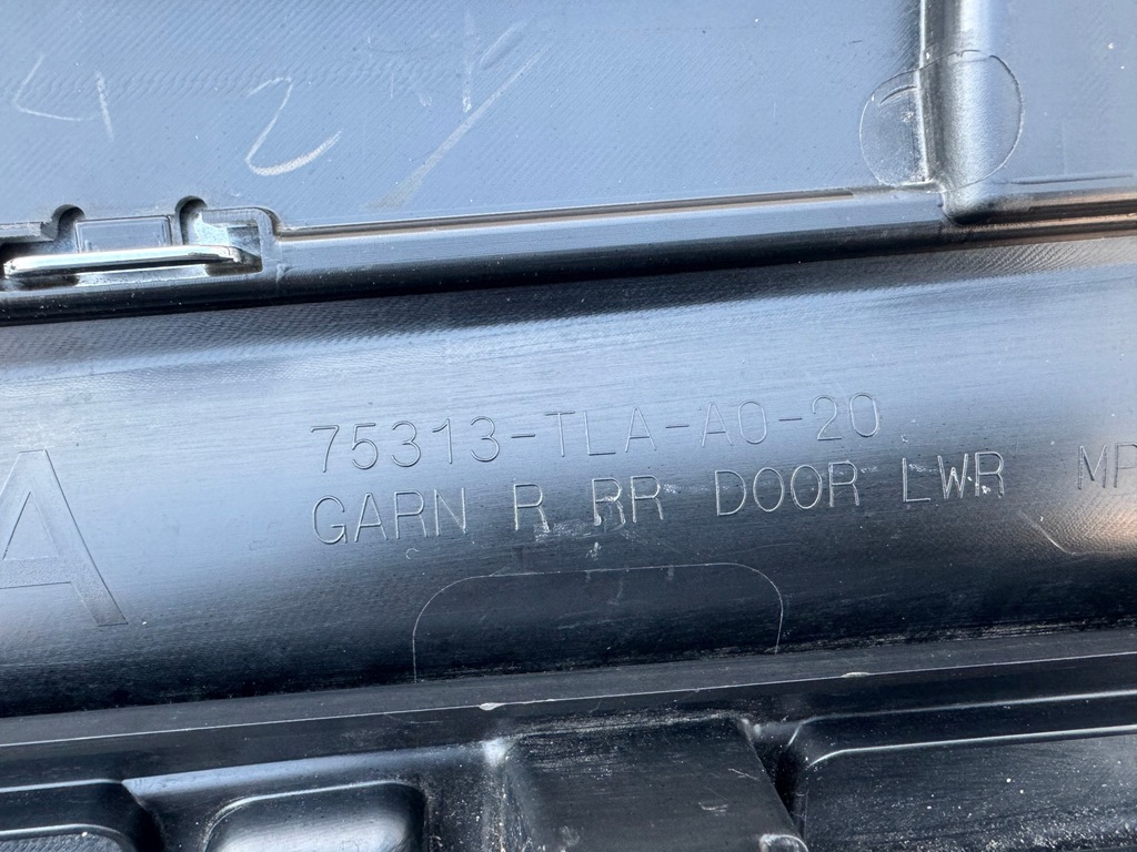 фото №14, Honda cr-v ii 2 18r- молдинг дверь правый задняя правая задняя 75313-tla-a0-20