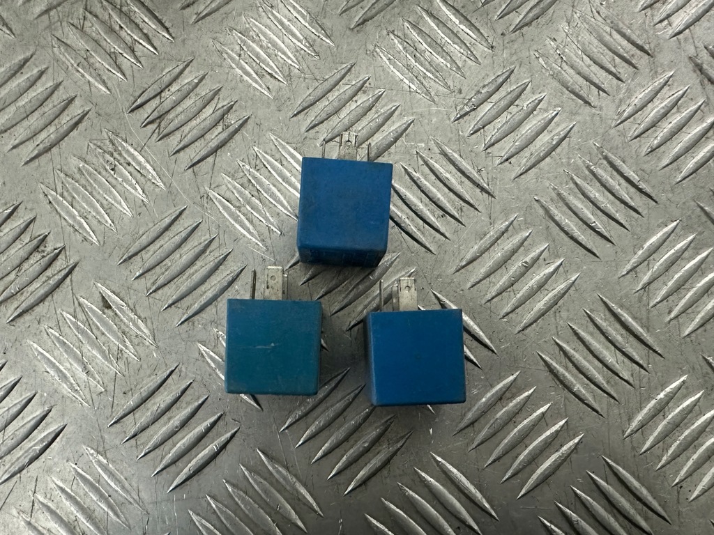 фото №1, Fiat lancia реле 719075