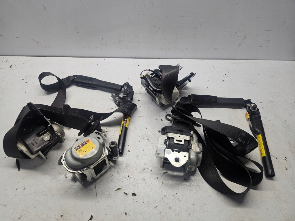 Купить Opel astra k hb ремни безопасности перед задняя комплект оригинал