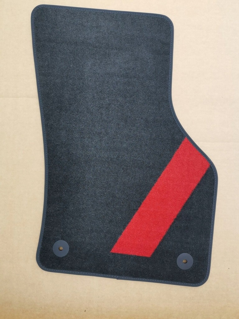 фото №5, Килимки велюрові audi a3 8v1061270a