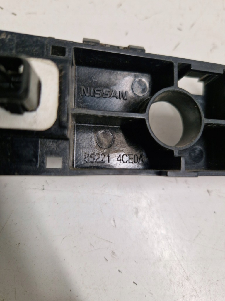 фото №11, Nissan x-trail t32 2016 задняя сторона левая кронштейн / кронштейн бампера заднего