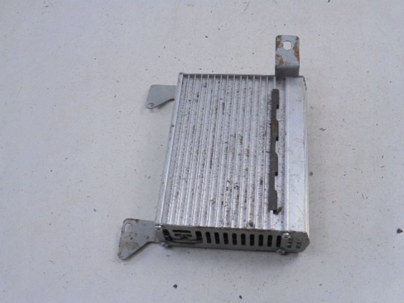 фото №1, Chrysler sebring ii 2 усилитель радио p05059182aa