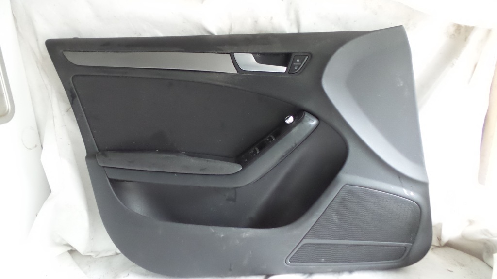 фото №1, Обивка дверь обшивка audi a4 b8 8k1867105 2013
