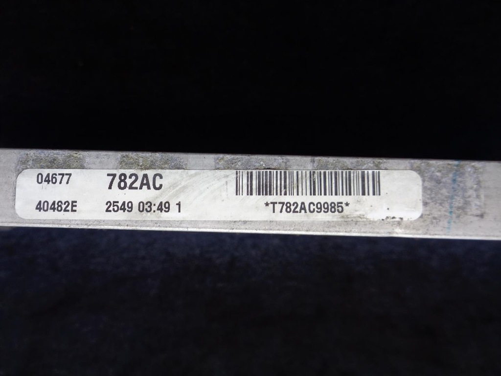 фото №8, Радиатор кондиционера масла 04677782ac lancia voyager 2.8 16v crd 11-16r.