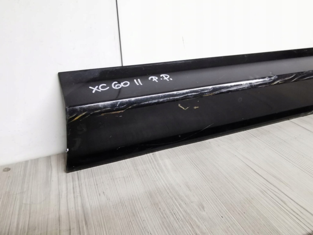 фото №5, Молдинг дверь правый перед volvo xc60 ii