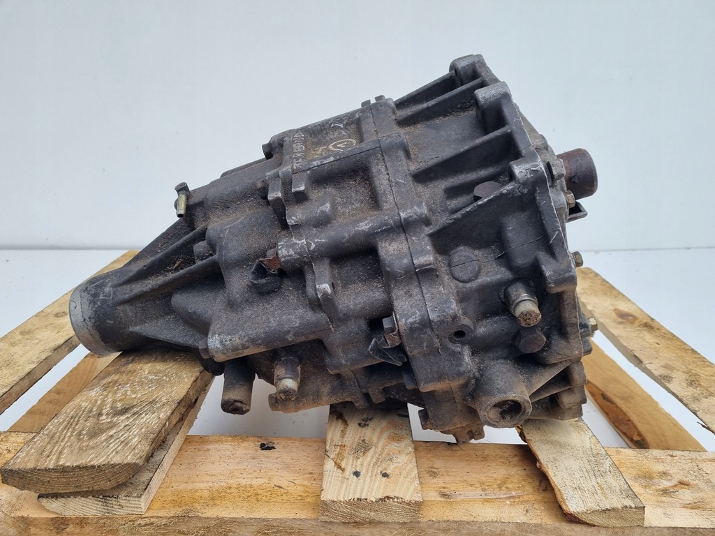 фото №7, Nissan terrano 2.4 редуктор коробки передач механічна механічна коробка передач