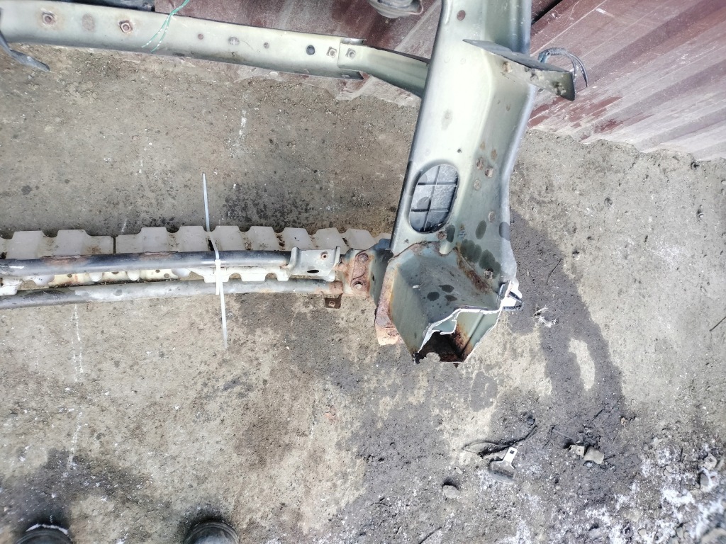 Suzuki grand vitara 2 05-14 ремень передний усилитель передний балка передняя Цена