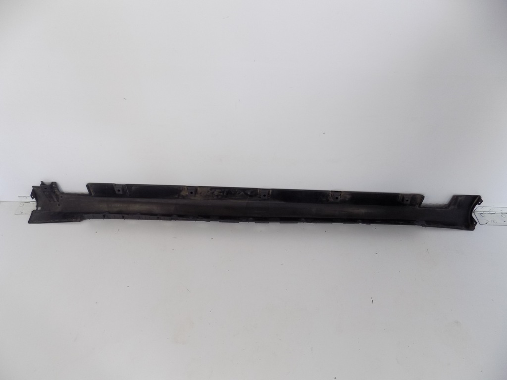 фото №3, Поріг молдинг поріг права tesla