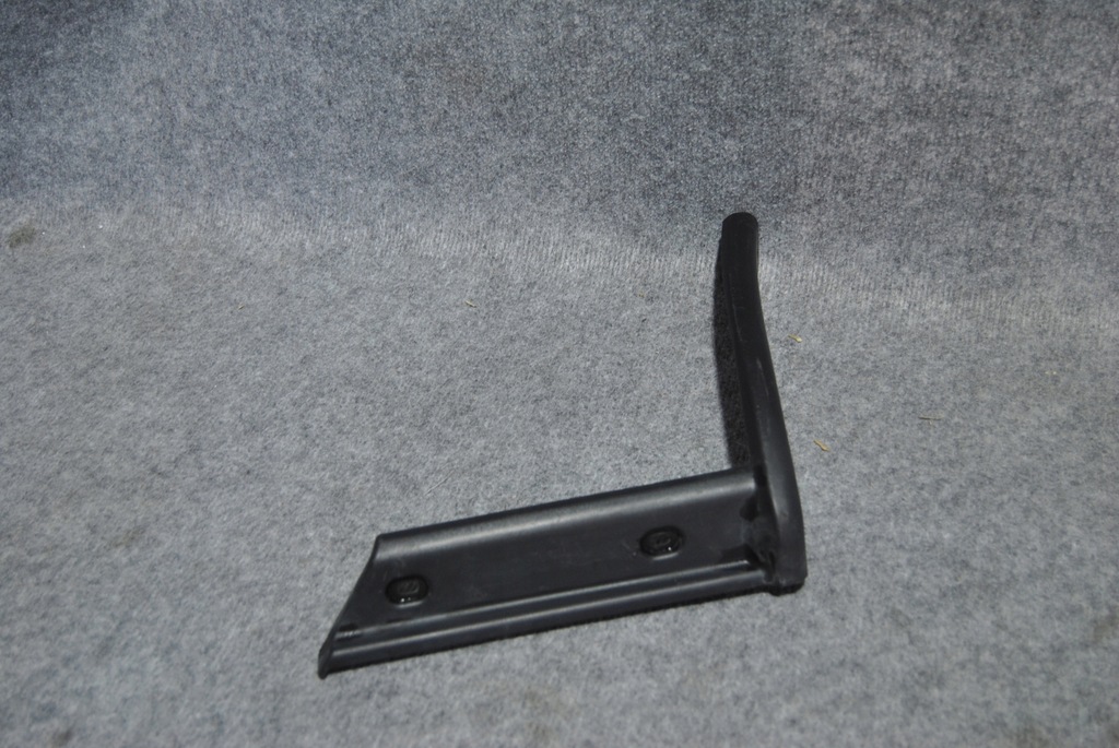 фото №1, Dodge ram 1500 iv брызговик направляющая кузов правый задняя