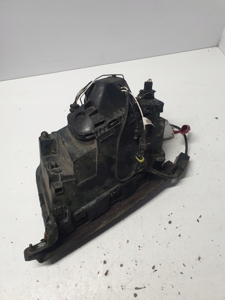 фото №6, Фара лампа передняя правая перед правый ксенон audi a6 c4