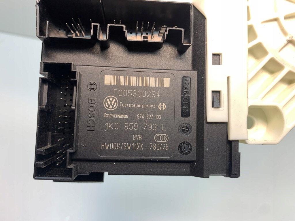 фото №5, Vw passat b7 audi a3 s3 seat leon ii моторчик скло лівий перед 1k0959793l