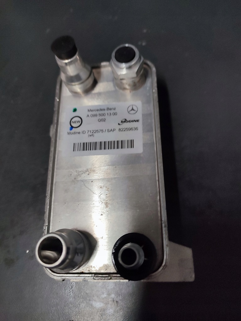 фото №1, Радиатор масла mercedes w222 w217 w205