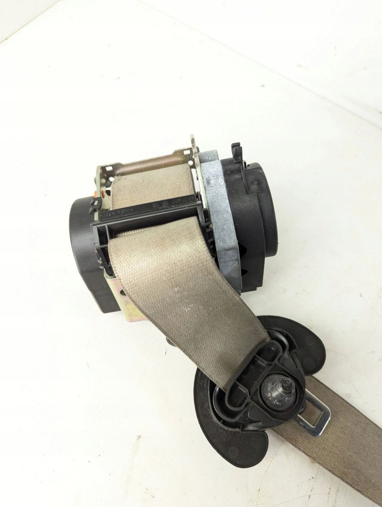 Bmw 5 f10 f11 2011 перед сторона левая ремни безопасности в Украине