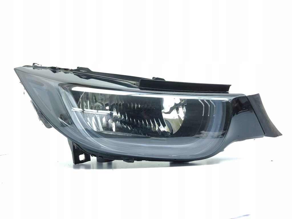 фото №1, Bmw i3 2015 права сторона лампи передні