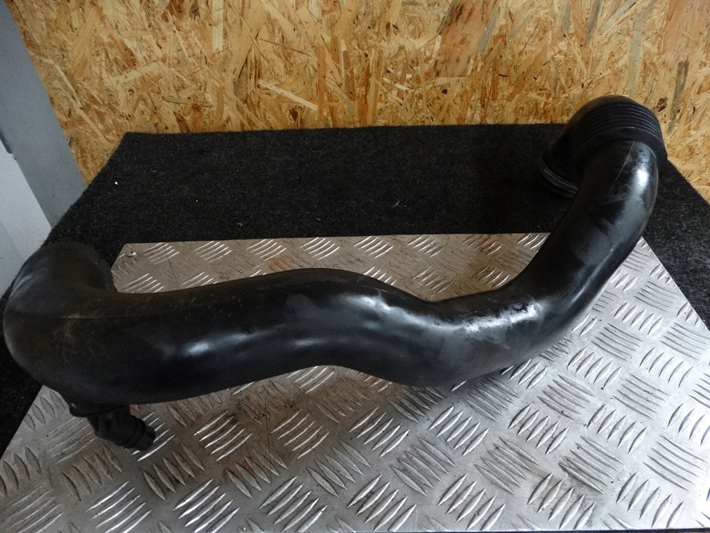 фото №2, Renault master 2.5dci труба wąż wody