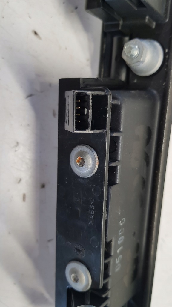 фото №12, Накладка ручка багажника audi a6 c6 sedan